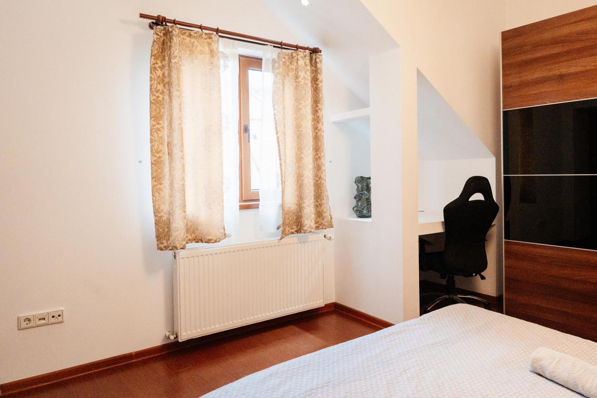 Maan Central Apartment Pet Friendly Location Braşov Extérieur photo